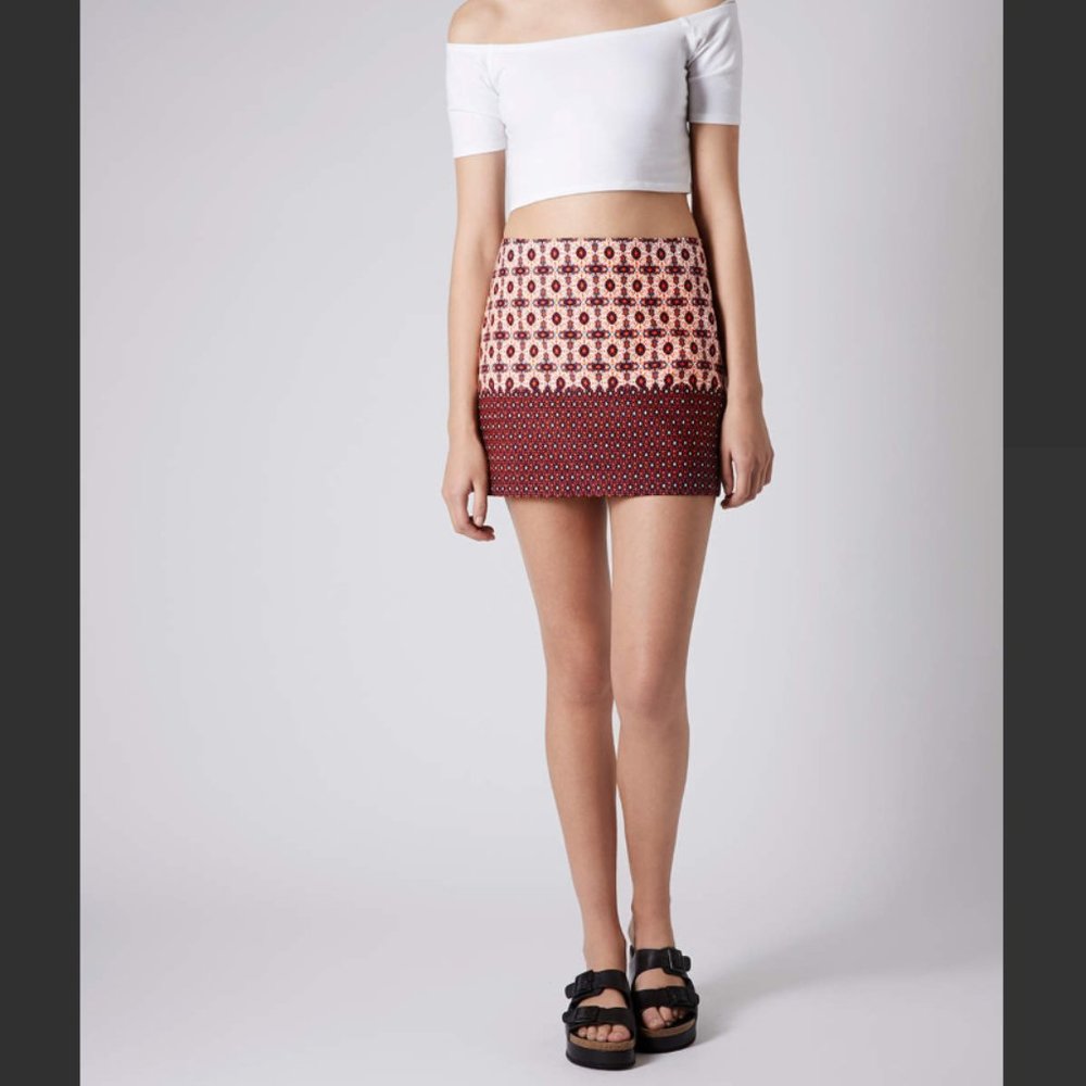 TOPSHOP Red tile border skirt 4